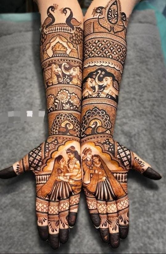 Janvi Mehndi Artist
